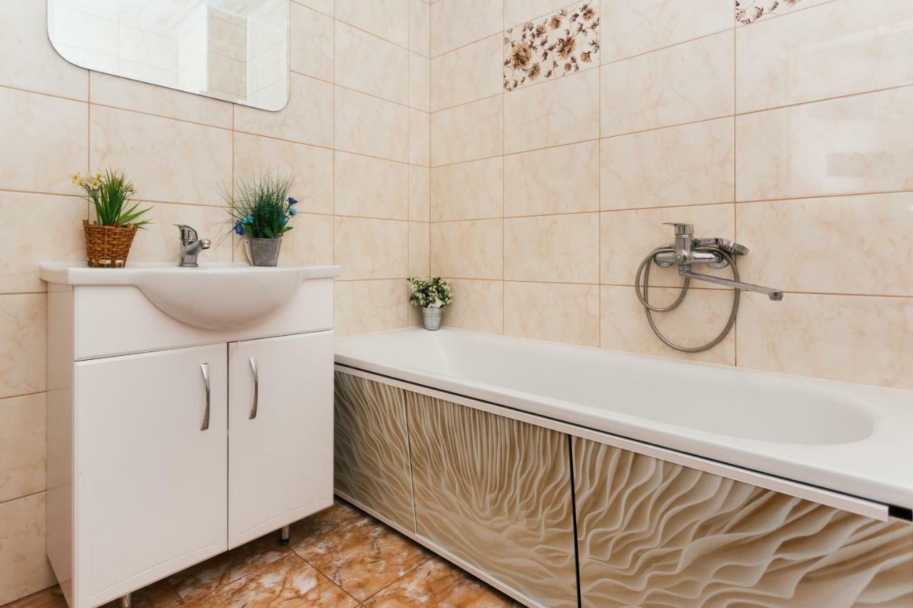 Luxury Apart-Hotel On Kharkovskaya New Building 6 Floor スームィ エクステリア 写真
