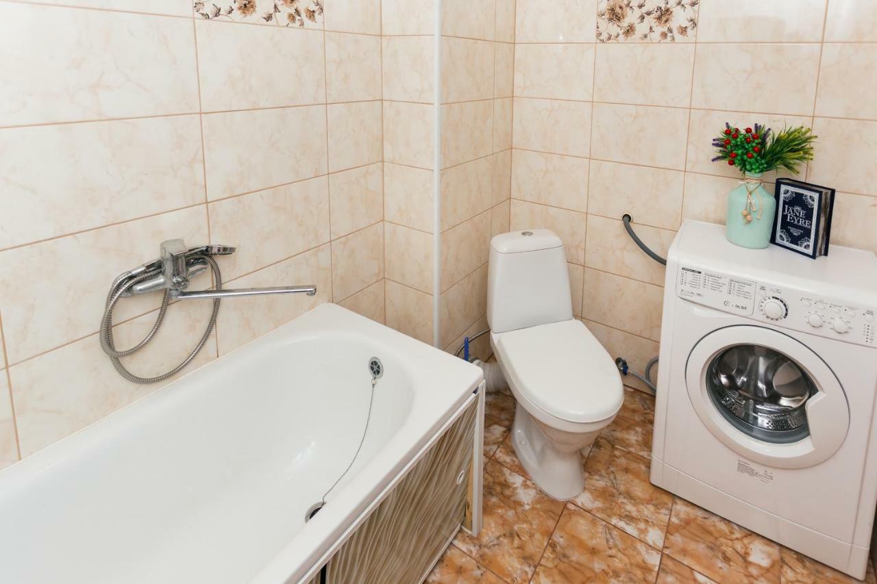 Luxury Apart-Hotel On Kharkovskaya New Building 6 Floor スームィ エクステリア 写真