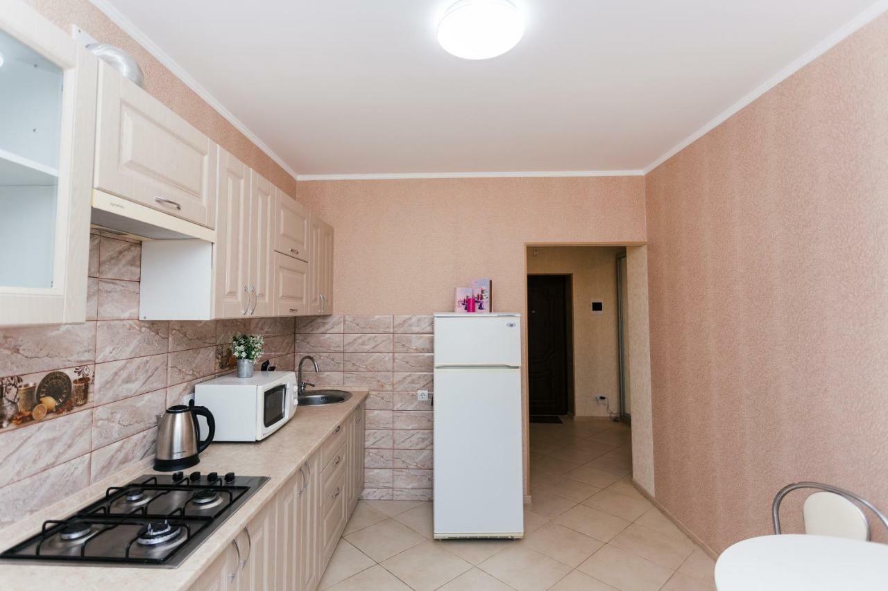 Luxury Apart-Hotel On Kharkovskaya New Building 6 Floor スームィ エクステリア 写真