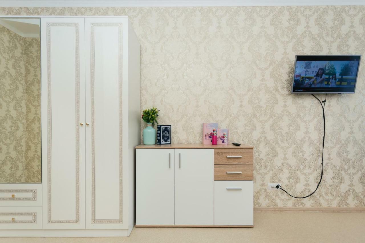 Luxury Apart-Hotel On Kharkovskaya New Building 6 Floor スームィ エクステリア 写真